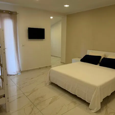 Lejlighedshotel Mare D'amare 3*